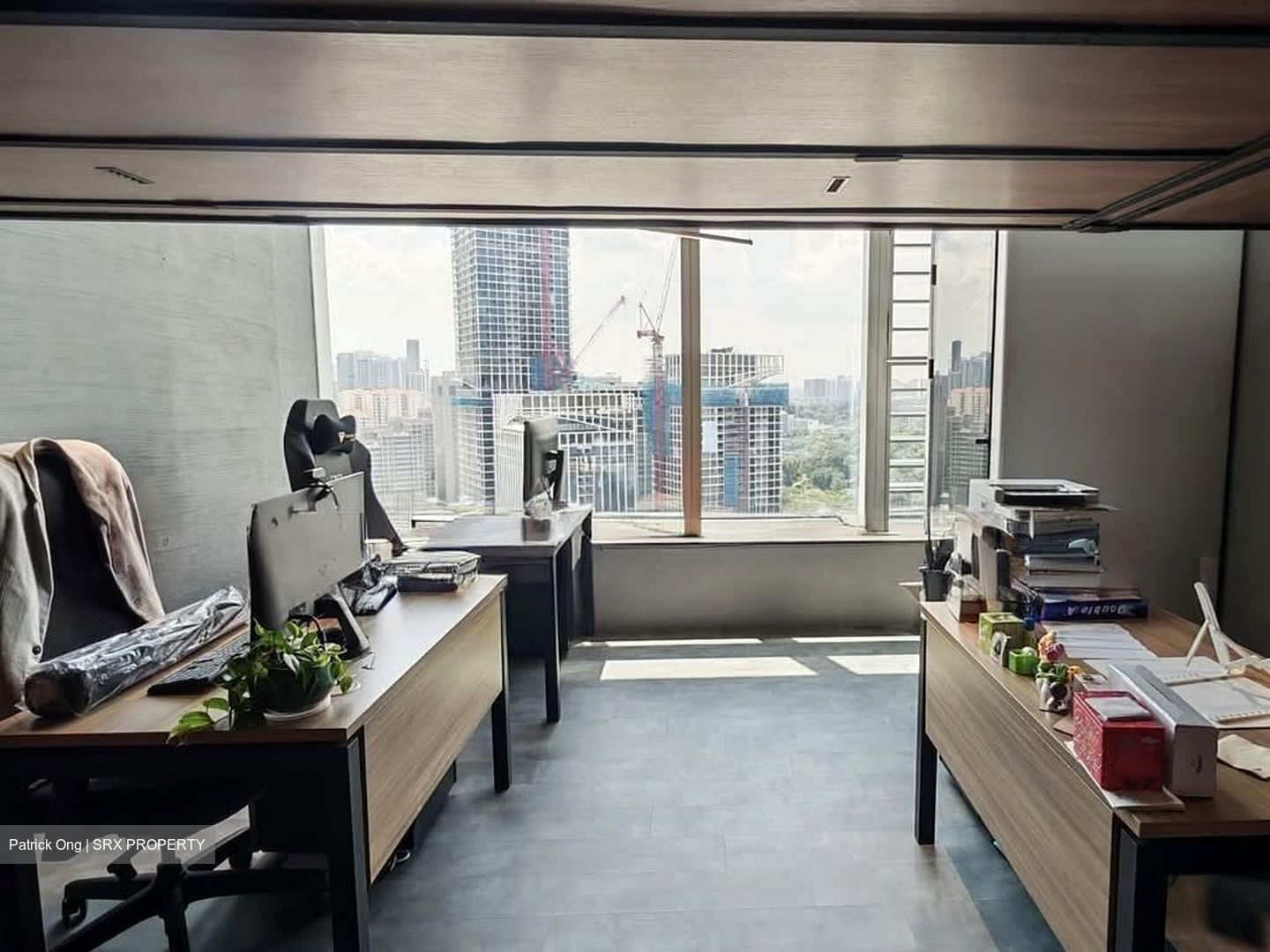 The Central (D1), Office #559915111